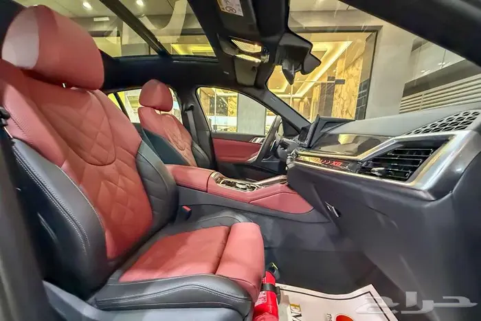 BMW X6 M KIT V6 2025 كربون بلاك زيرو 5