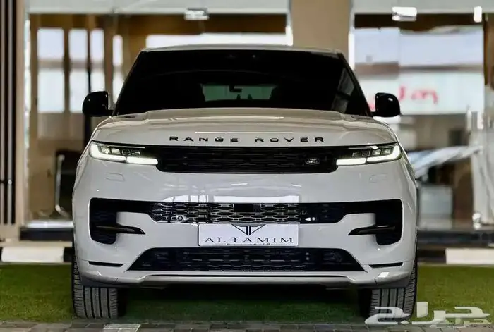 رانج روفر موديل 2024 HSE P360 sport - عداد 8 الف كم 3