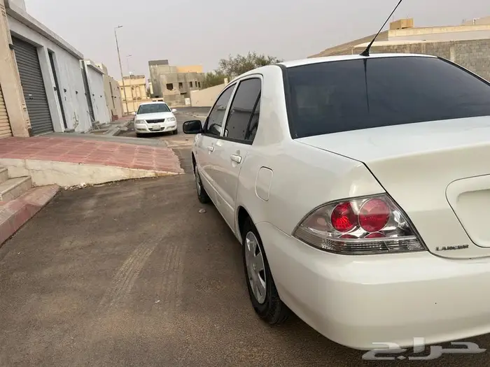 ميتسوبيشي لانسر2009 5