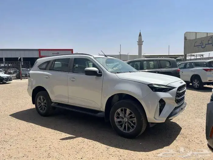 ايسوزو MUX فل كامل ديزل 2025 نقد وتقسيط 1