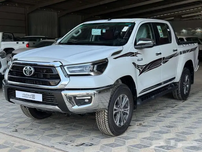هيلوكس بنزين توماتيك 2.7 دبل S-GLX 2025 0