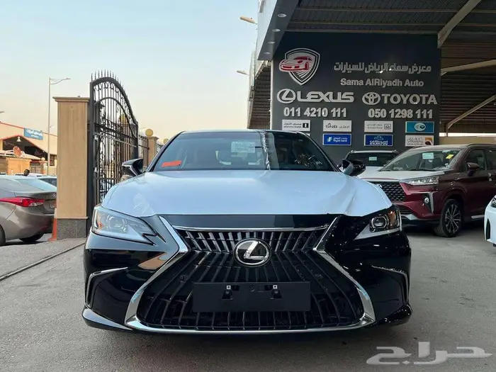 لكزس ES300AH 2025 هايبرد كاش واقساط ودفعتين 0