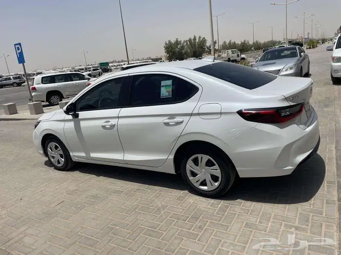 هوندا سيتي 2024 استاند 4