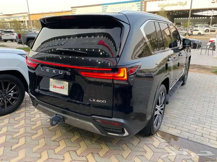 لكزس LX600BB موديل 2024 عداد 21000 الف كم 4
