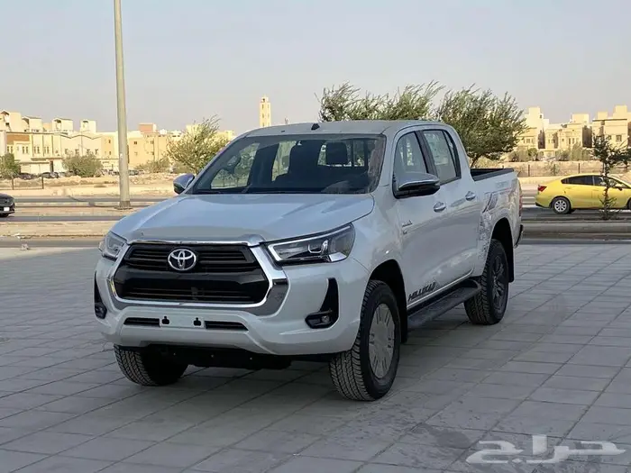 تويوتا هايلوكس vx6 سلندر بنزين فل كامل 2025 كاش - اقساط 10