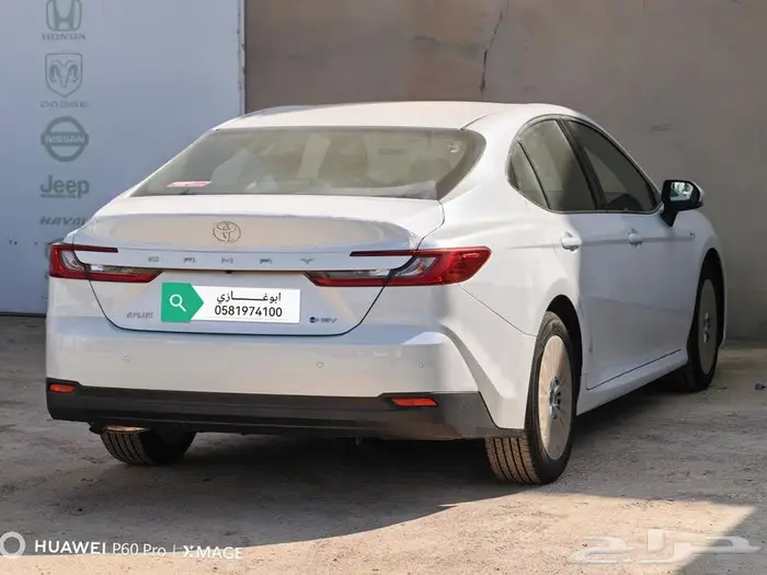 تويوتا كامري EPlus هايبرد موديل 2025 29