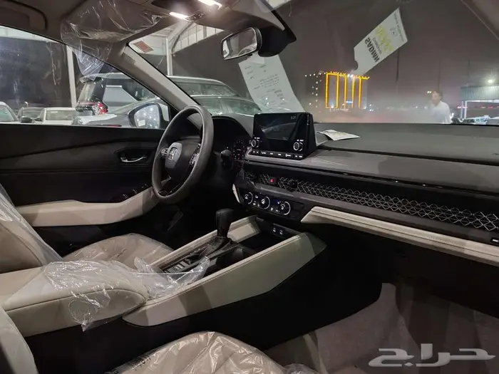 هوندا اكورد LX موديل 2025 12