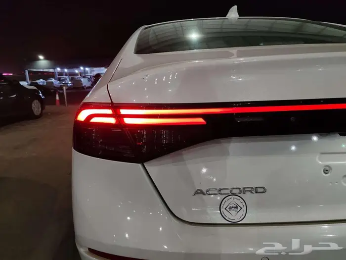 هوندا اكورد LX موديل 2025 3