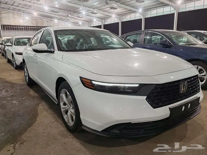 هوندا اكورد LX موديل 2025 2