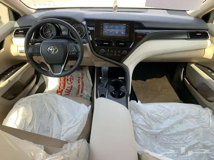 تويوتا كامري LE مطور بنزين موديل 2024 11