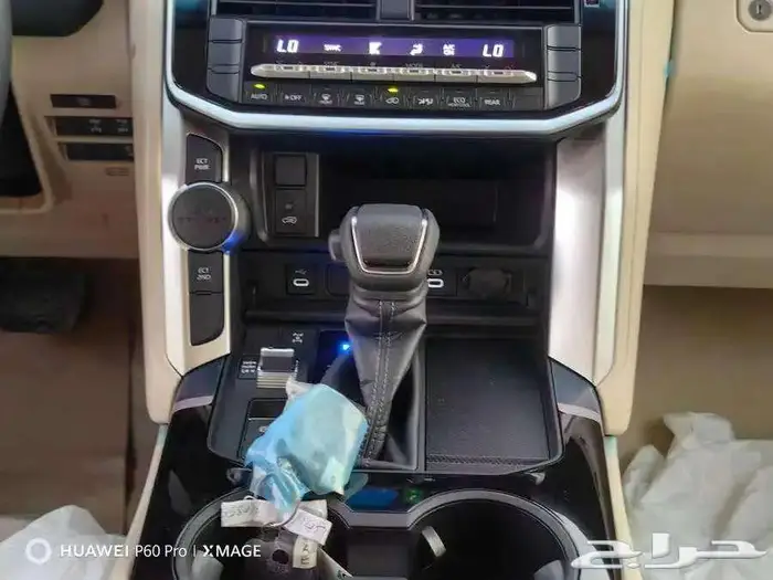 لاندكروزر GX بنزين ابيض 2025 4