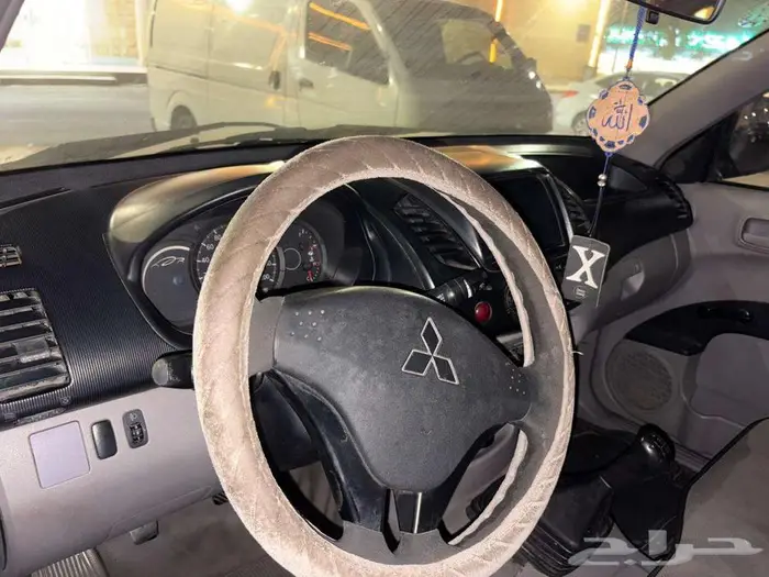 وانيت متسوبيشي غمارتين 6