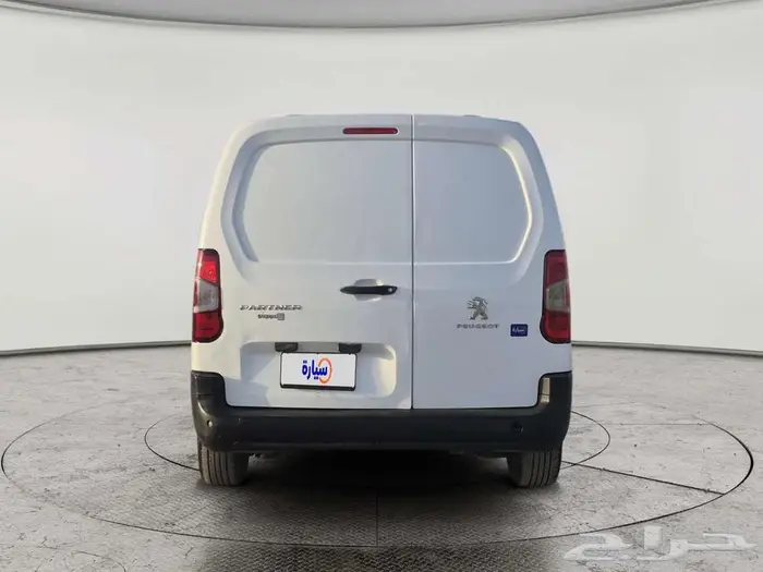 بيجو بارتنر Long van 2022 2