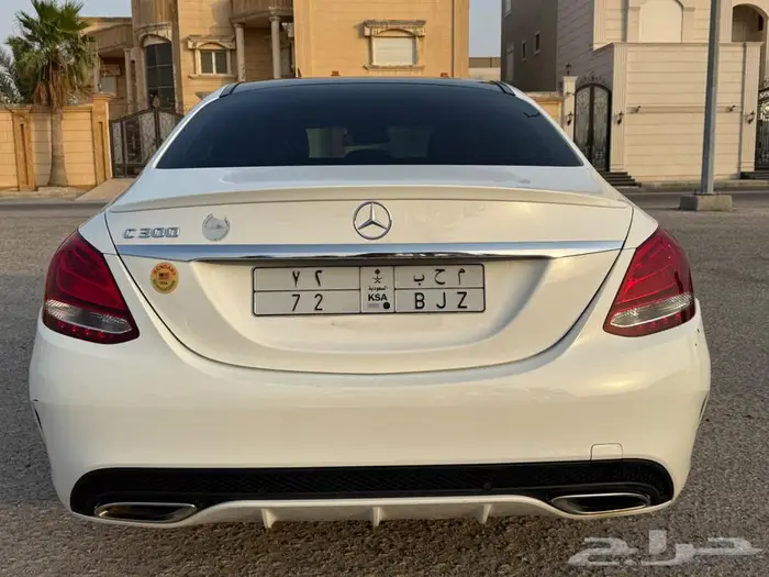 مرسيدس C300 امريكي 2017 نظيف جدا 4