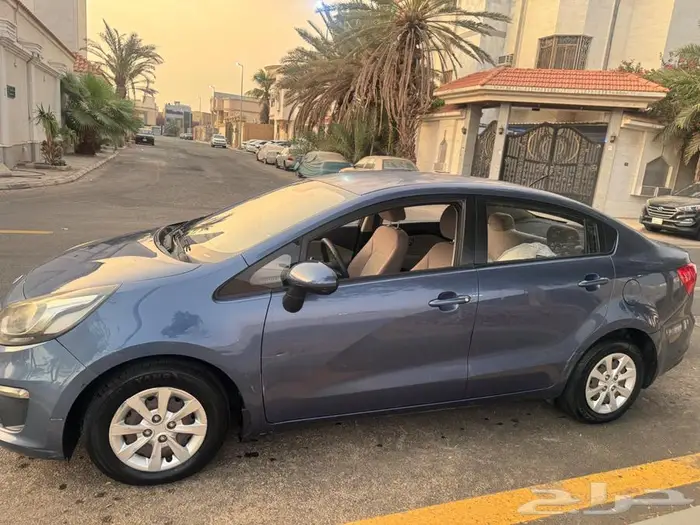 Kia Rio 2016 Model in excellent condition 14