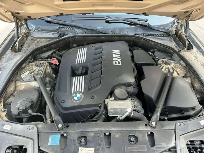 2011 BMW 523i fully loaded with sunroof for sales n low odo 10