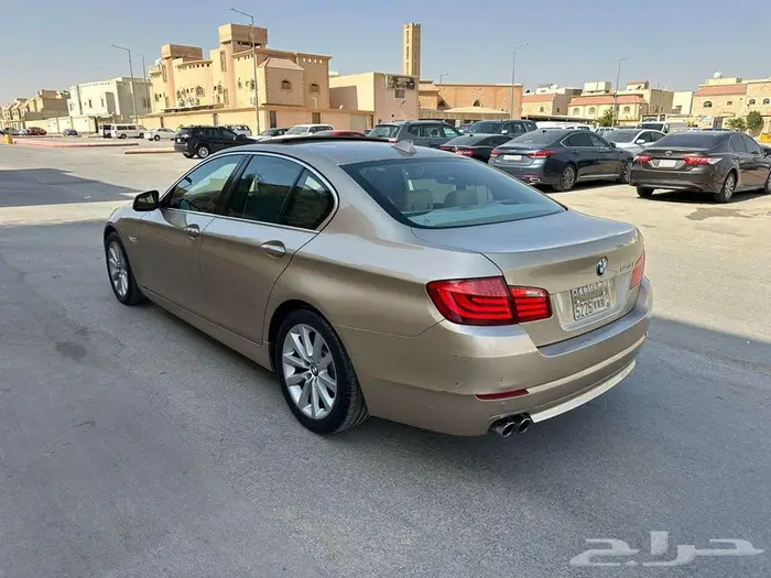 2011 BMW 523i fully loaded with sunroof for sales n low odo 4