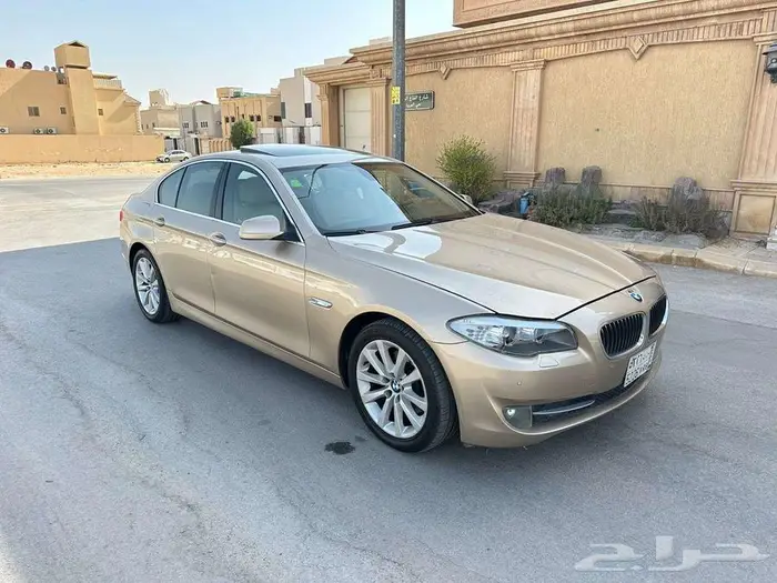 2011 BMW 523i fully loaded with sunroof for sales n low odo 0
