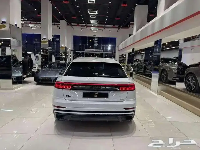 اودي Q8 2023 3