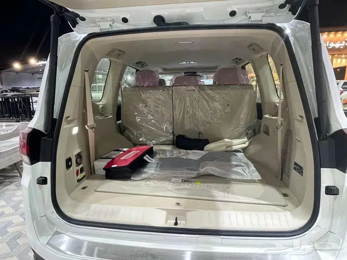 تويوتا جي اكس ار L3 2025 ابيض بنزين سعودي رادار 21