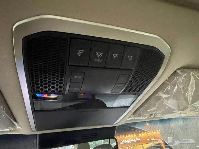 تويوتا جي اكس ار L3 2025 ابيض بنزين سعودي رادار 16