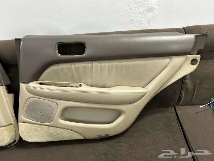 للبيع ديكور ابواب لكزس وارد Ls400 موديل 1998 الى 2000 2