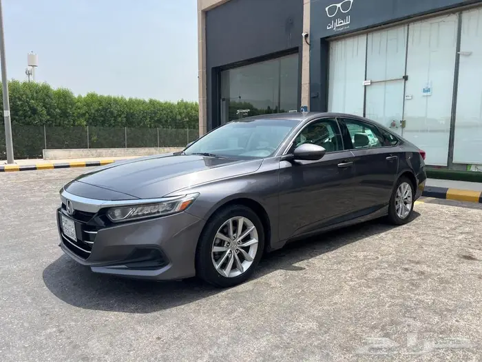 2022 هوندا اكورد LX وكاله 0