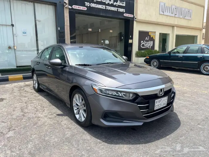 2022 هوندا اكورد LX وكاله 6