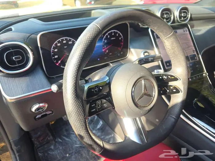 مرسيدس GLC 300 2024 COUPE ممشى قليل 8