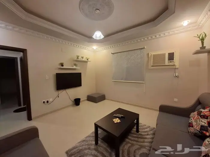 شقة مفروشة للعرسان غرفة نوم وصالتين جلوس وطعام شمال جدة 0