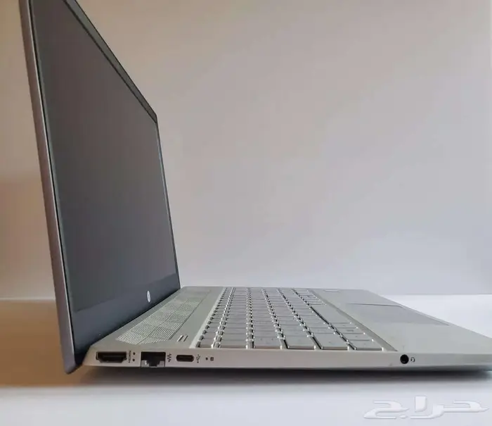 لابتوب HP  لمس كور i5 الرام 16 هارد سريع 256 وهارد الف جيجا 4