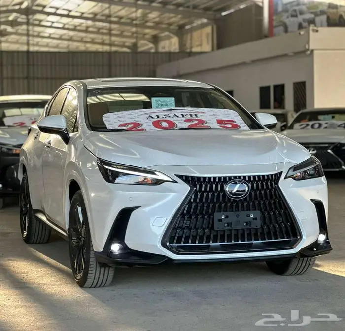 لكزس NX 350 AA 2025 بنزين سعودي الاقل سعرأ 2