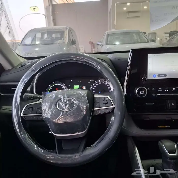 تويوتا هايلاندر GLE 2025 8