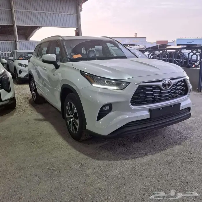 تويوتا هايلاندر GLE 2025 0
