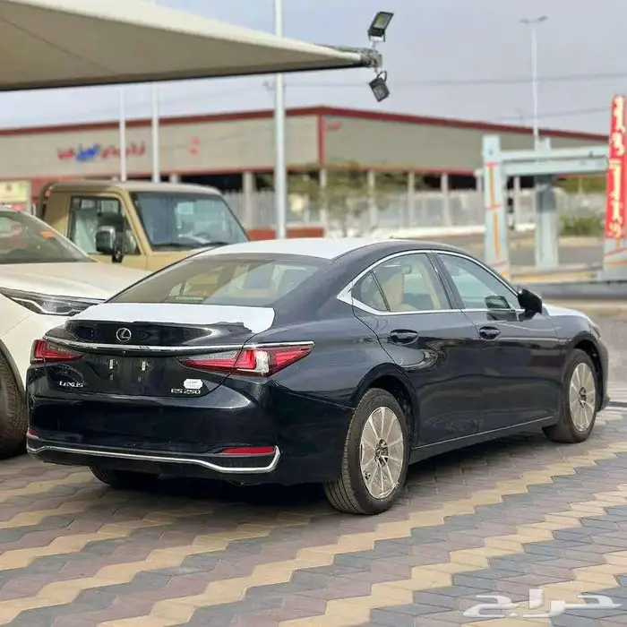 لكزس ES 250 AA 2