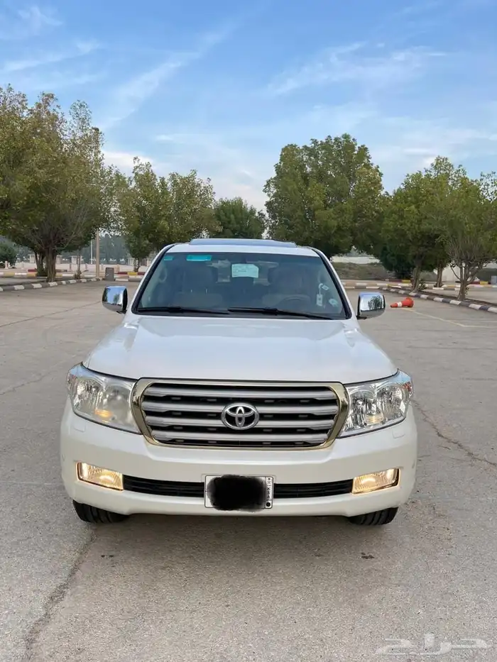 لاند كروزر vxr 2009 للي يدور النظيف بدي وكاله 9