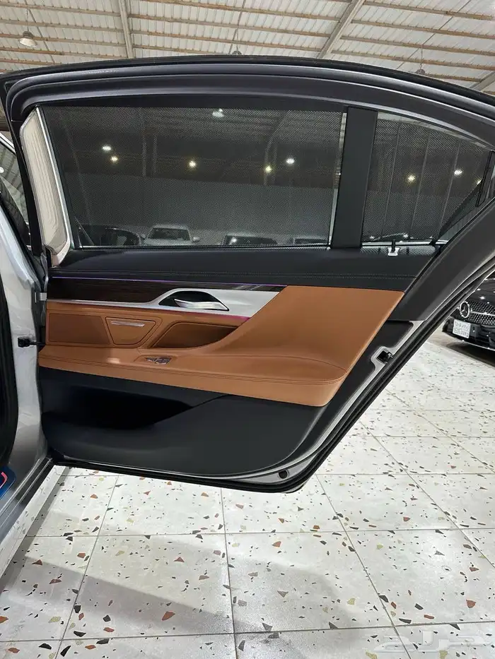 بي ام دبليو 730i 2020 . رصد الفخامة 29