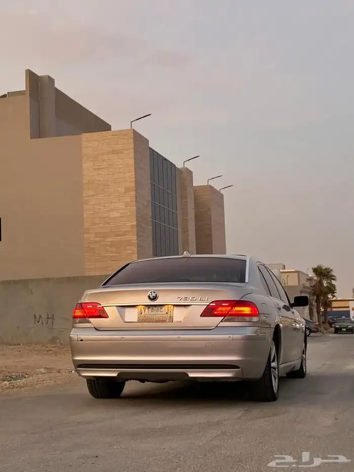 للبيع بي ام 730 موديل 2008 نظيف 15
