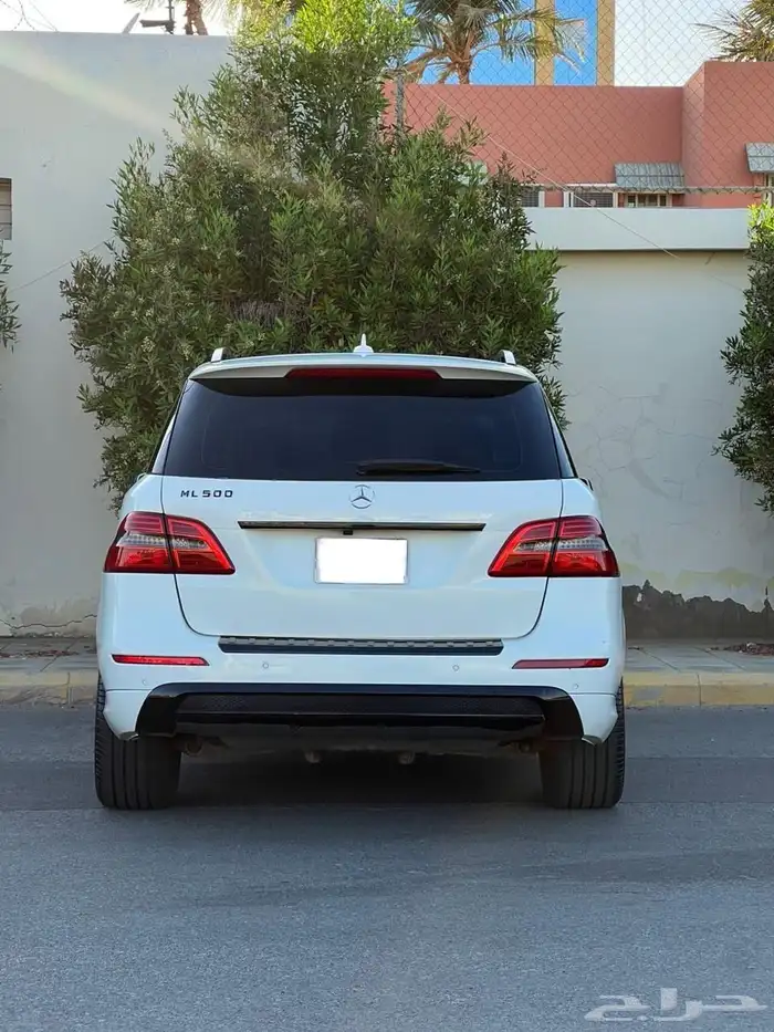للبيع مرسيدس ML500 2013 فل كامل 3