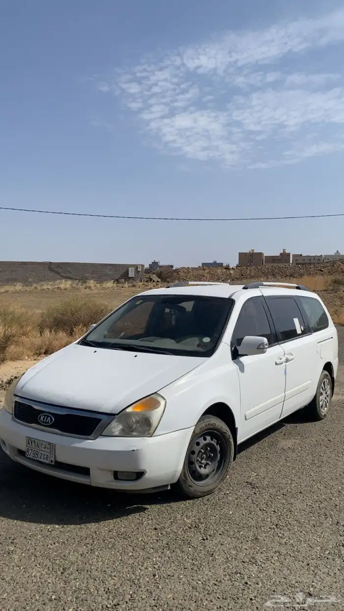 كيا كرنفال 2012 0