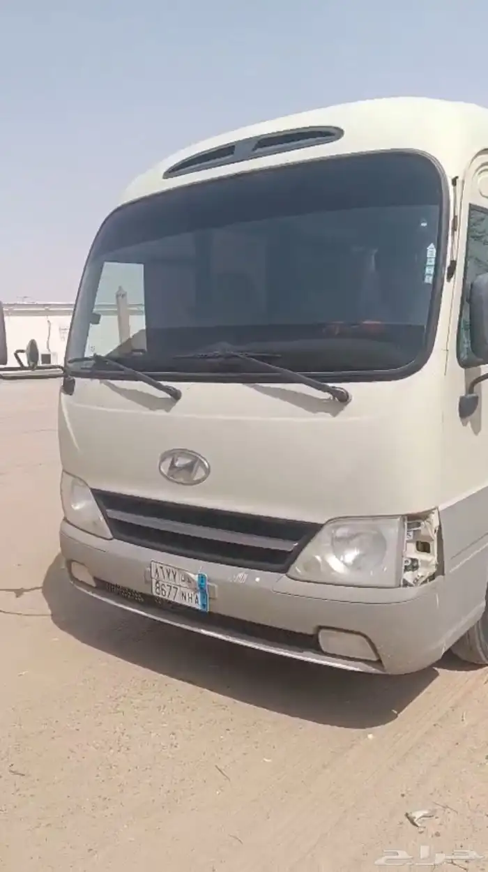 باص هونداي كاونتي 30 راكب موديل 2015 3