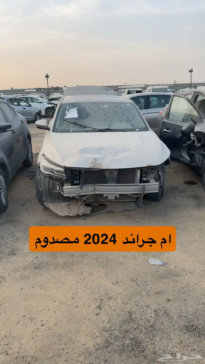 سيارات مصدومه للبيع مزاد 60