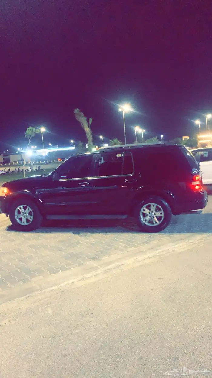 جيب فورد اكسبلور دبل 2010 سعودي نظيف 14