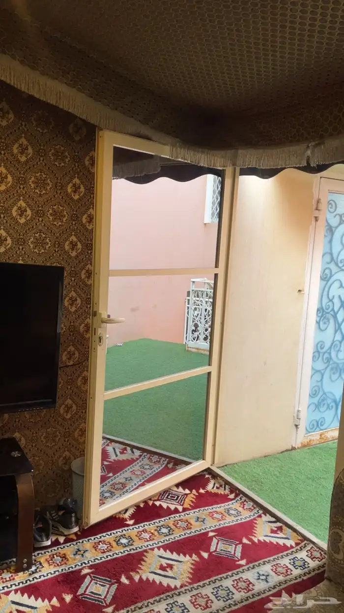بيت شعر متنقل 4 4 8