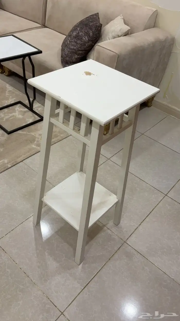 طاولات نظيفه للبيع 2