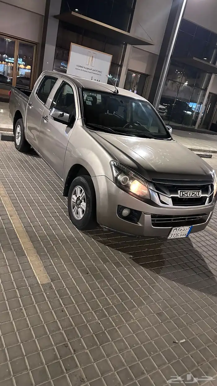 للبيع ايسوزو ديماكس xl 2