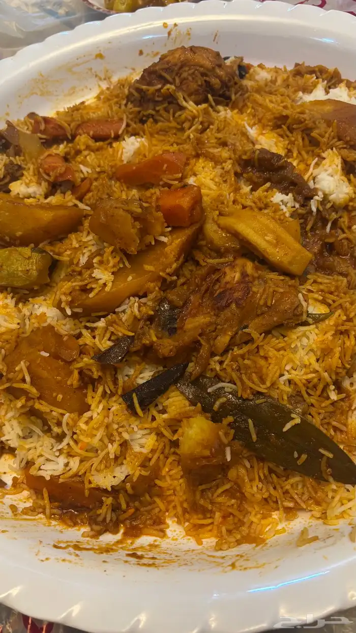 مقلوبة الدجاج بالخضار 1