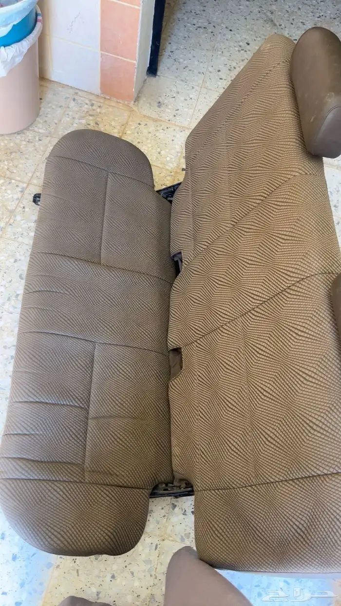 مرتبة خلفيه كاملة جيب ربع شرط 2