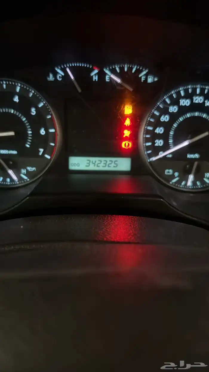 لاندكروزر GX 9