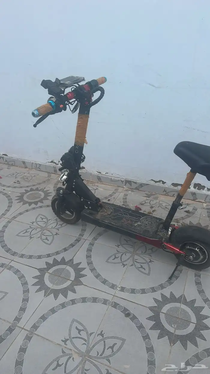 سكوتر اثنين كبير وصغير للبيع 0